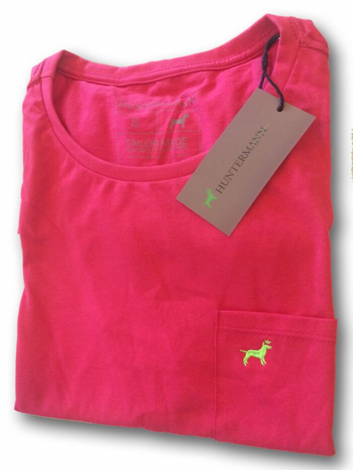 Camiseta masculina rosa com logo verde limão Huntermann®